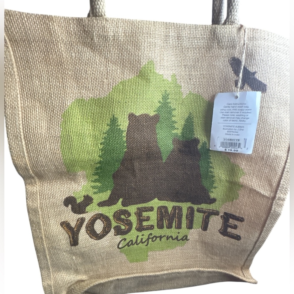 Yosemite Souvenir Bag NWT